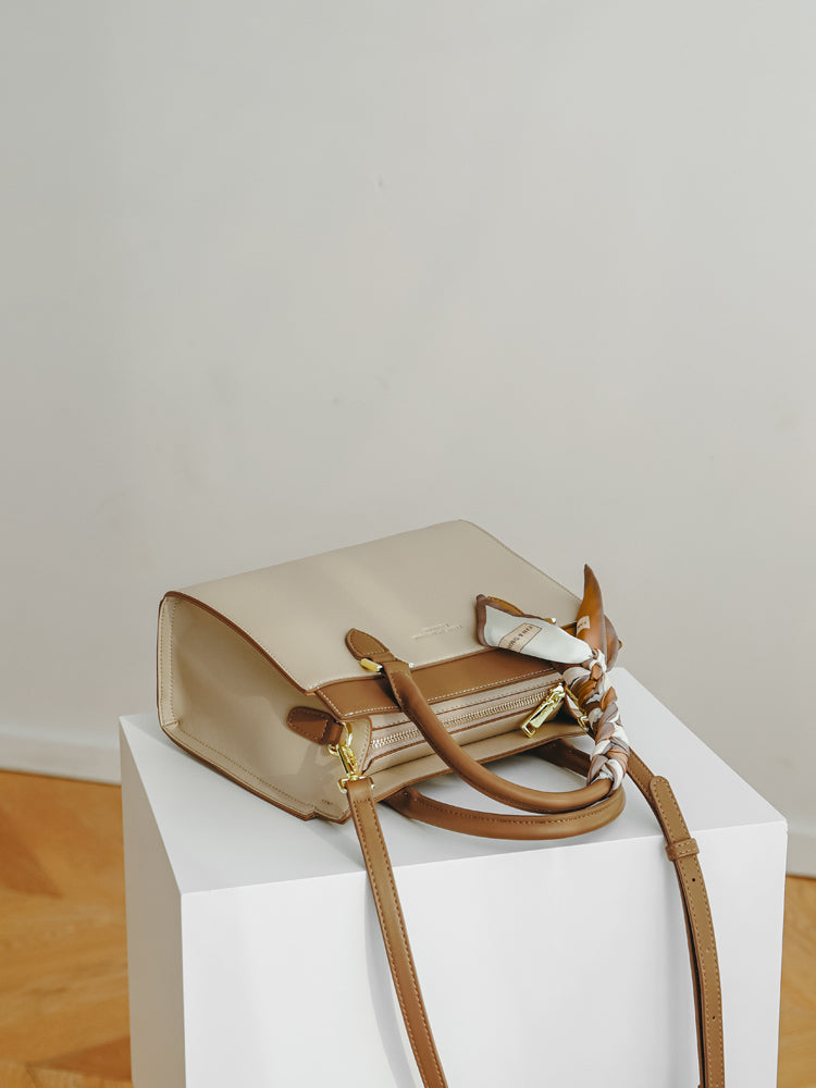 Adiffu Large Capacity Crossbody Bag