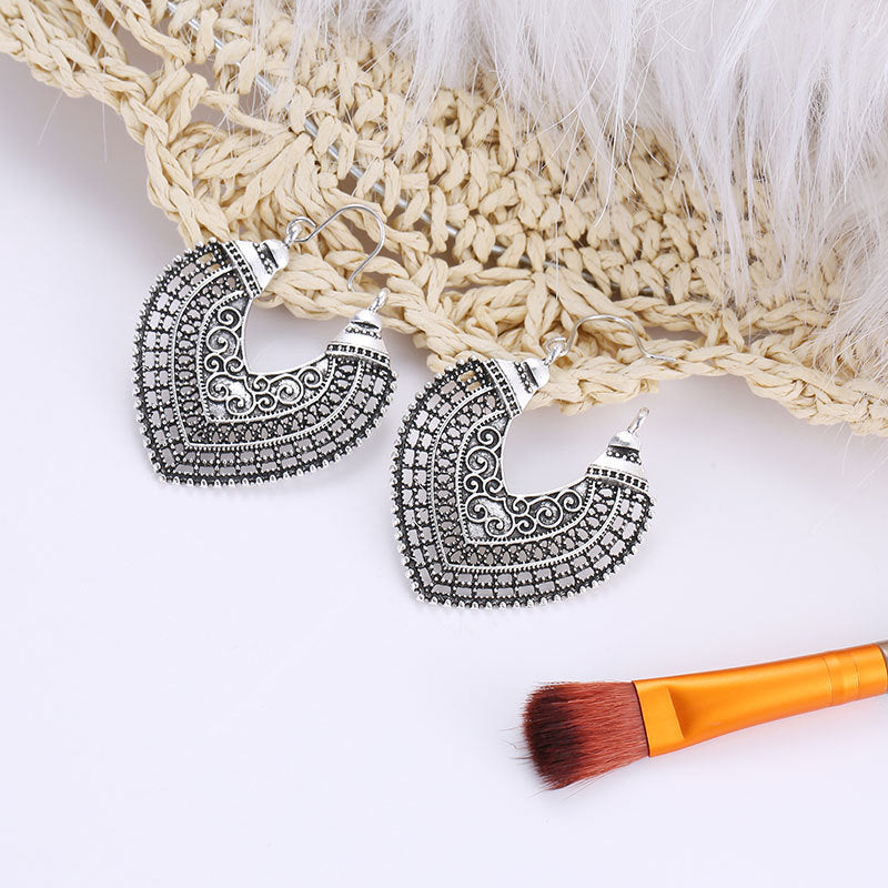 European and American Hollowed-out Bohemian National Style Carved Earrings