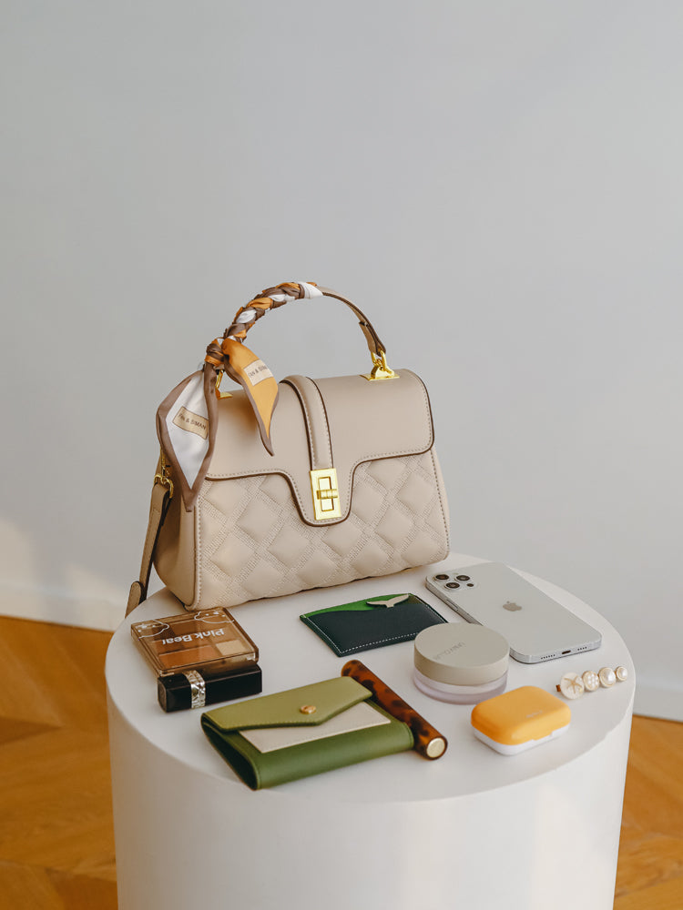 Stylish and Simple Handbag