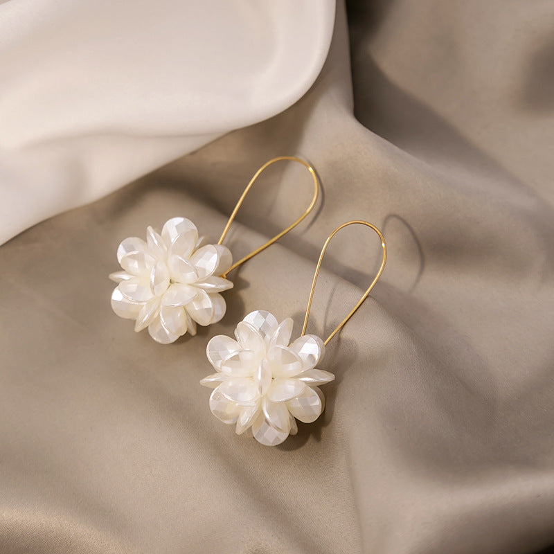 Adiffu Elegant Long Ball-flower Earrings