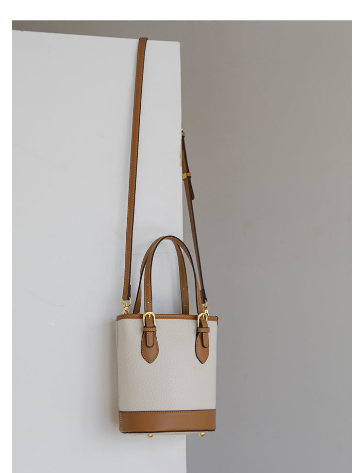 Adiffu Trendy Bucket Bag With Beautiful Design