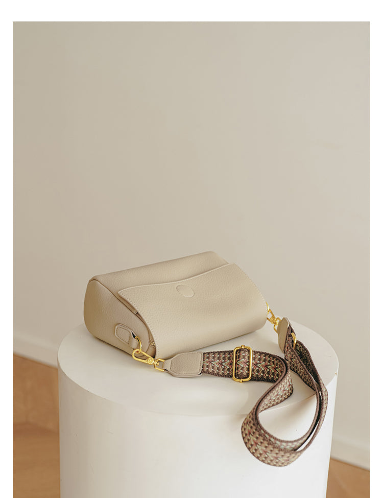 Adiffu Vintage Small Square Bag With Wide Strap Crossbody Bag