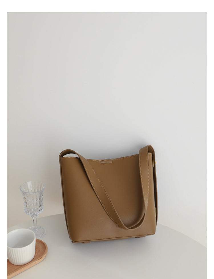 Functional Bucket-Shaped Mother-and-Child Bags