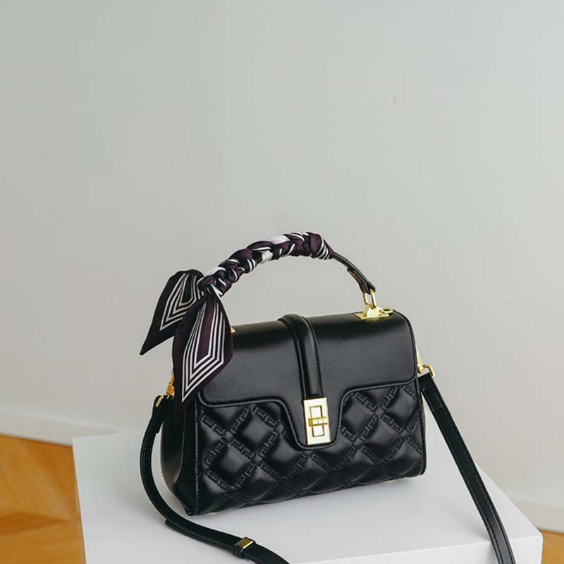 Stylish and Simple Handbag