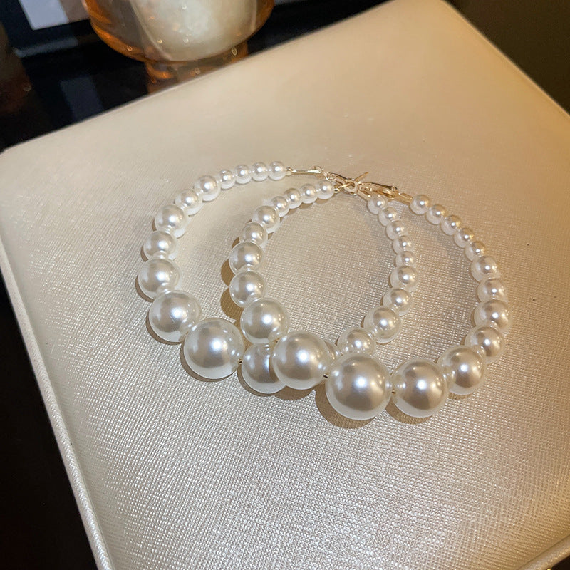Oversized Pearl Ear Loops