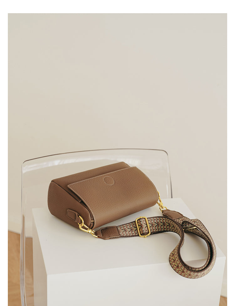Adiffu Vintage Small Square Bag With Wide Strap Crossbody Bag