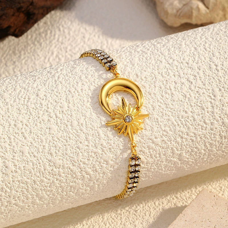 Luxury Gold Sun & Moon Bracelet – Celestial Adjustable Charm Bracelet for Women, Dainty Elegant Jewelry Gift