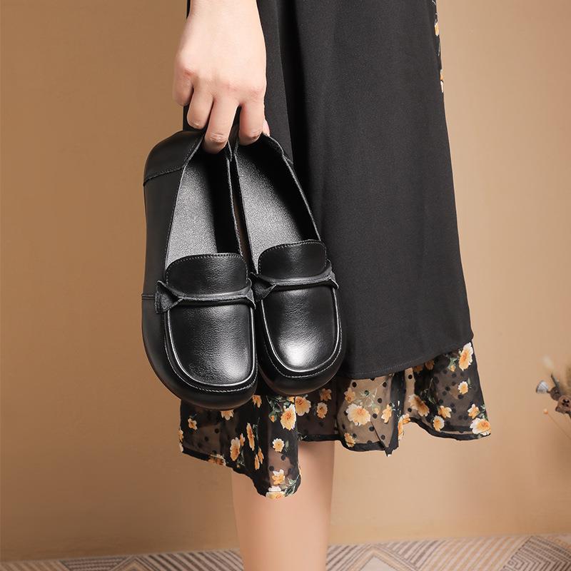 Adiffu Non-slip Breathable Comfortable Leather Soft Soled Single Shoes