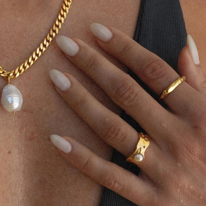 Adiffu Pearl Ring