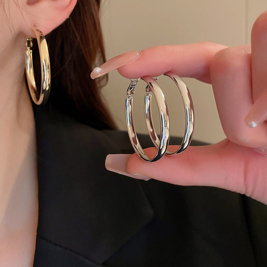 Adiffu French Metallic Earrings