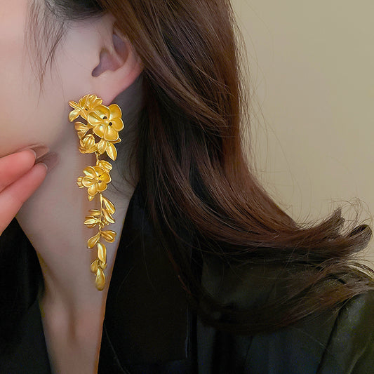 Adiffu Flowers And Leaf Tassel Earrings