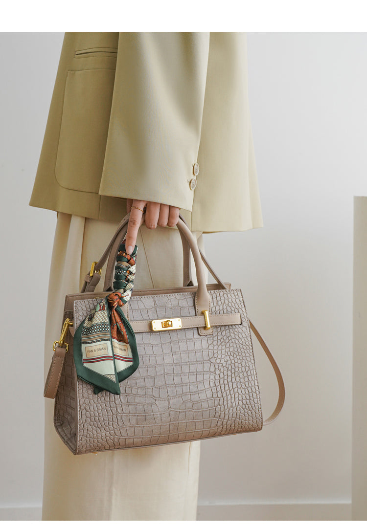 Simple Fashion Atmospheric Handbag And Crossbody Bag
