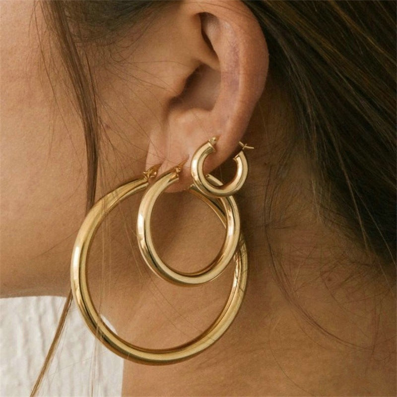 Adiffu Broad Round Hoops