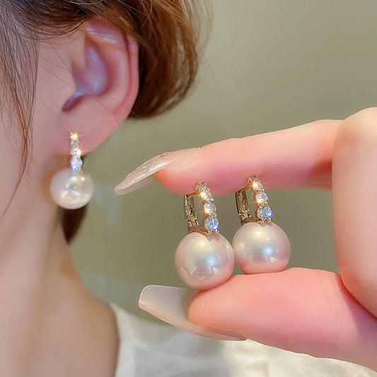 Adiffu Elegant Pearl Earrings