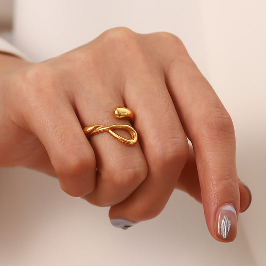 Adiffu Minimalist Crossed Geometric Opening Ring