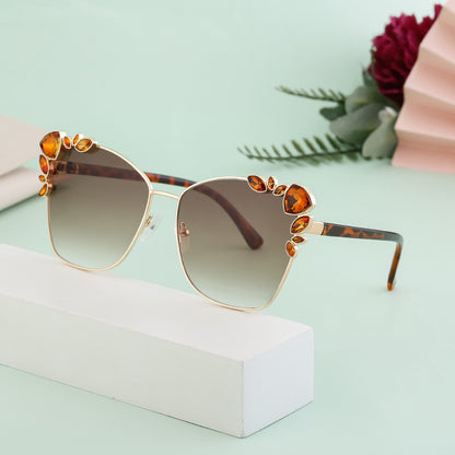 Adiffu Cat-eye Sunglasses With Diamonds