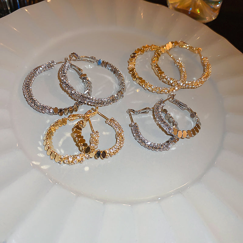 Adiffu Fancy Round Earrings