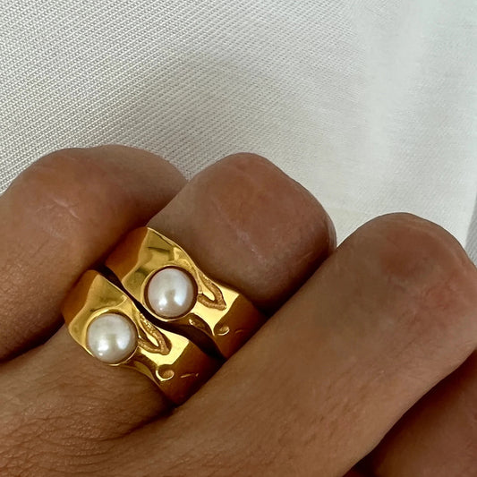 Adiffu Pearl Ring