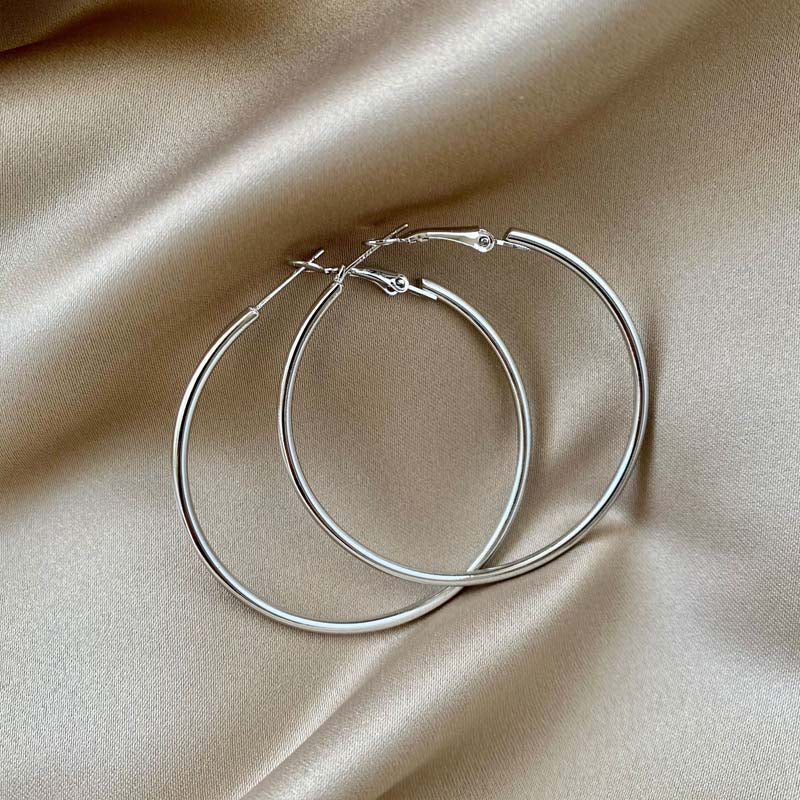 Adiffu European and American Fashion Round Earrings