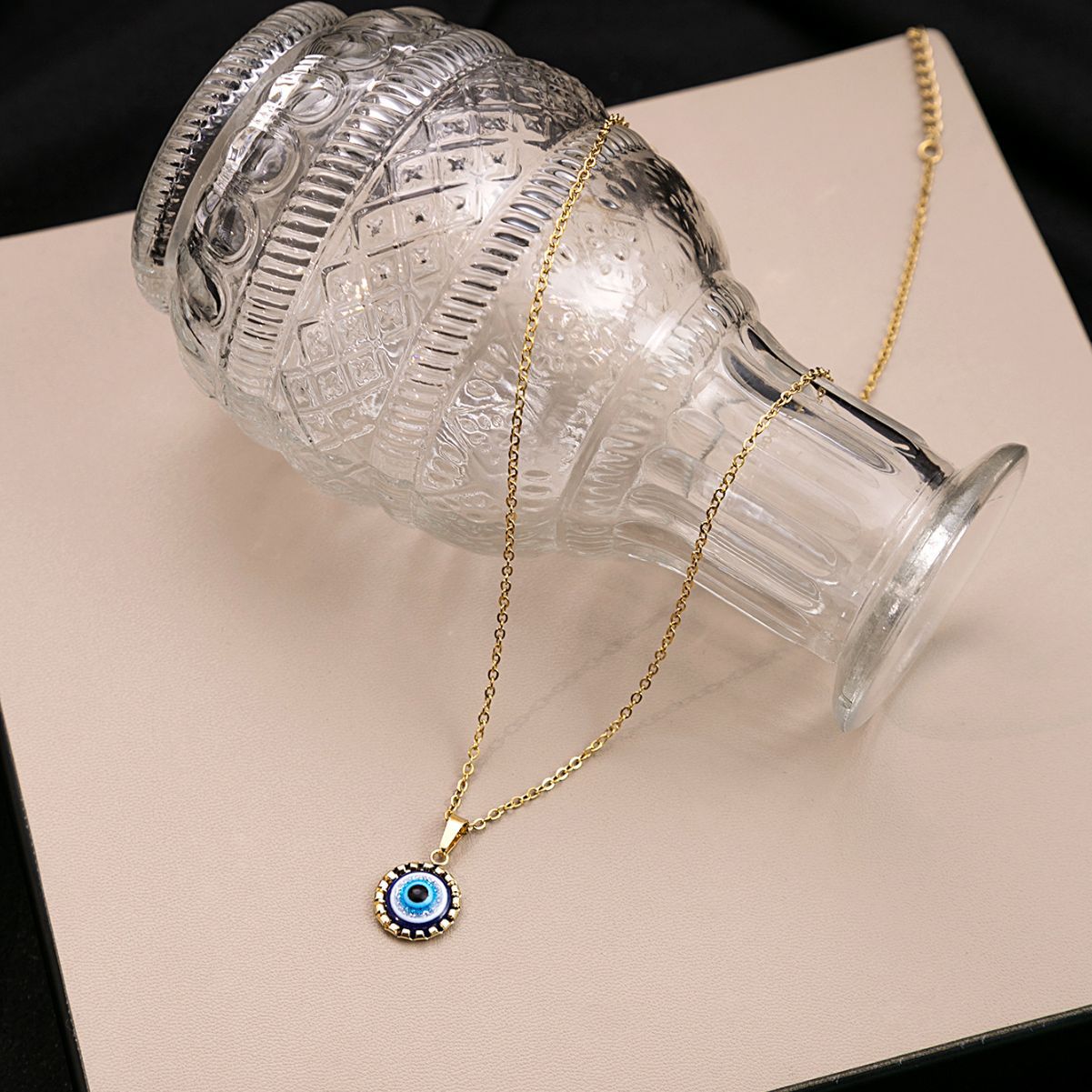 European and American Personality Nightmare Eye Pendant Necklace