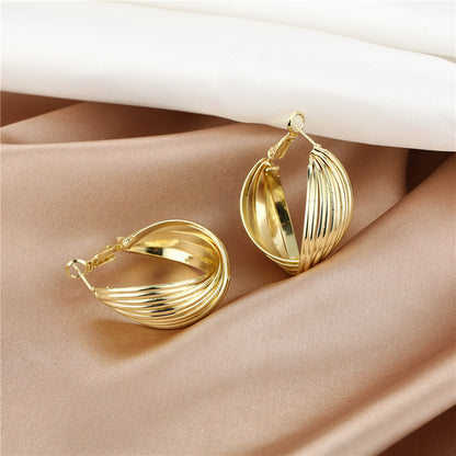 Adiffu European Style Multi-layer Winding Simple Ear Loop