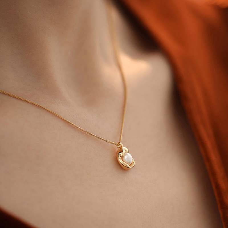 Adiffu Brass-plated 18K Gold French Style Pearl Pendant Necklace