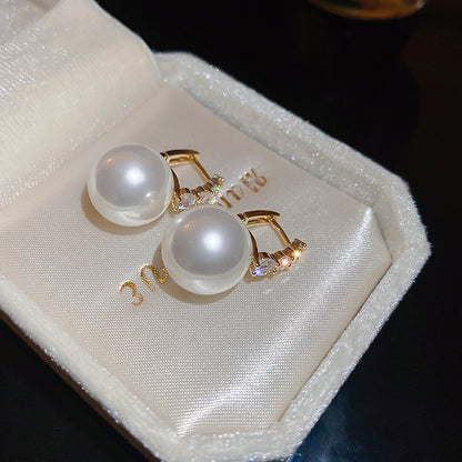 Adiffu Elegant Pearl Earrings