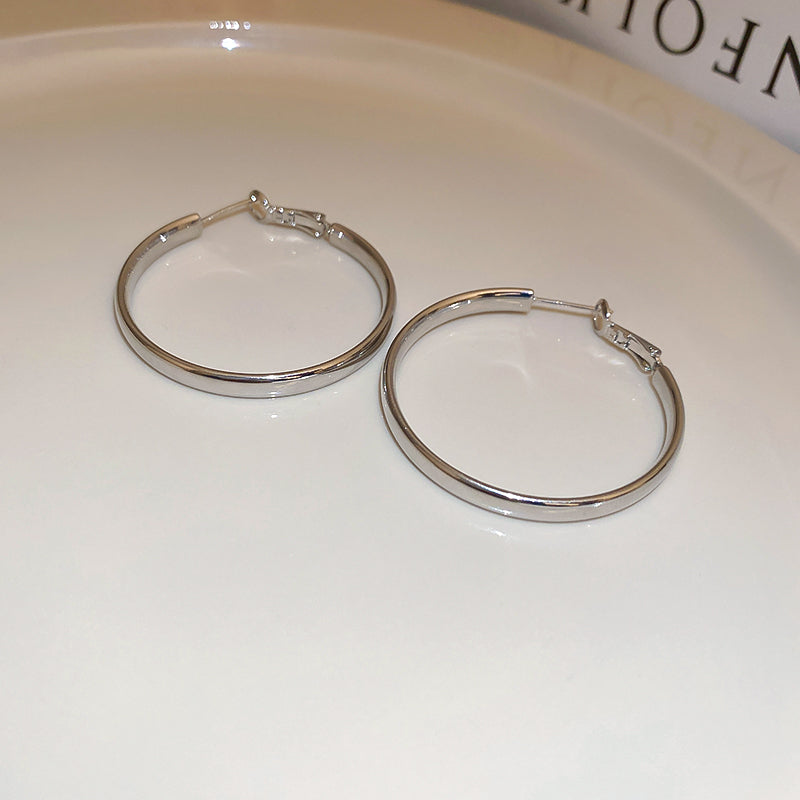 Adiffu French Metallic Earrings