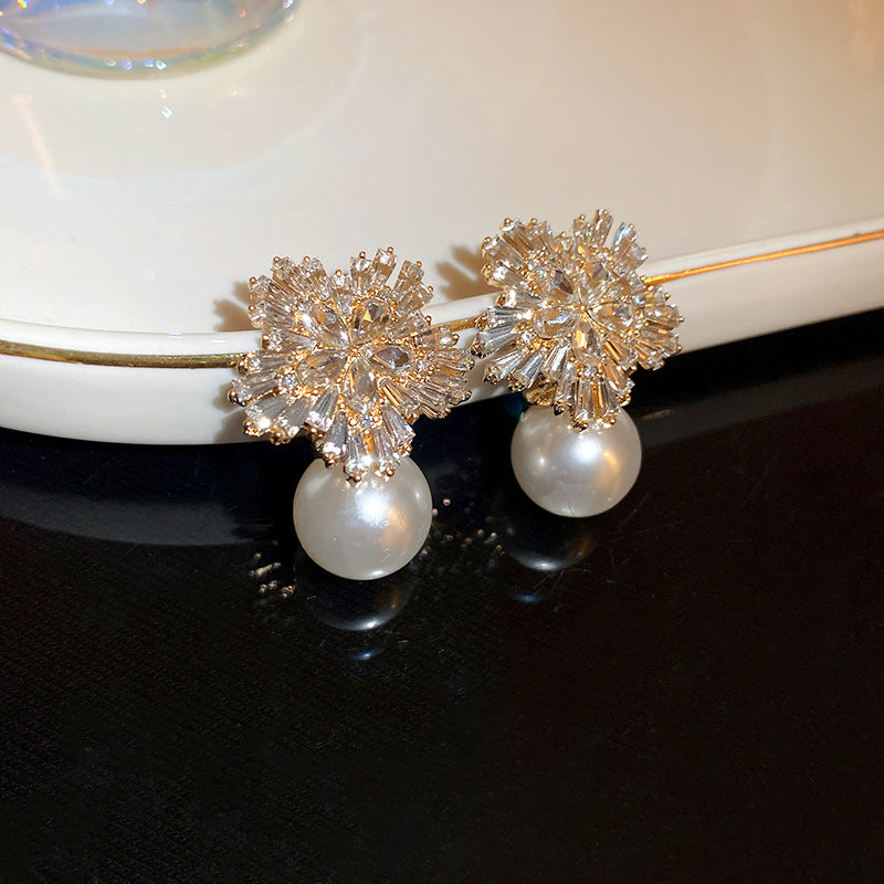 Adiffu Diamond And Flower Pearl Earrings