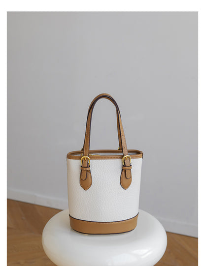 Adiffu Trendy Bucket Bag With Beautiful Design
