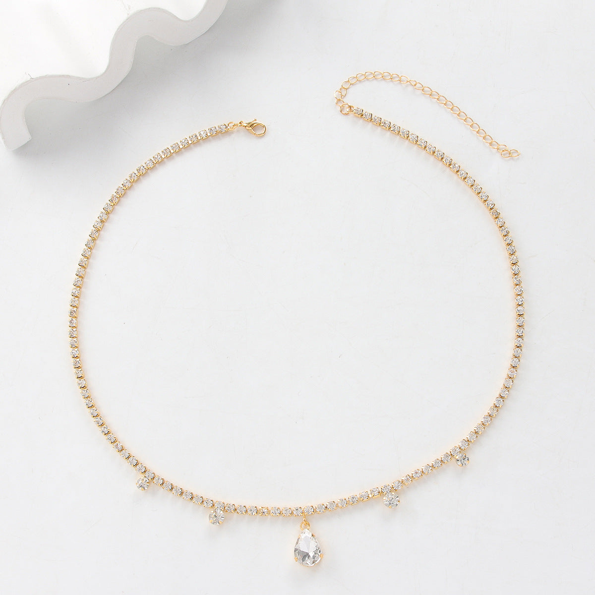 Adiffu Exotic fashion water Drop Head Chain