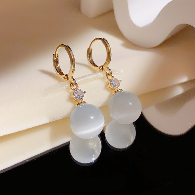 Adiffu Sweet High-grade Opal Ear Buckle