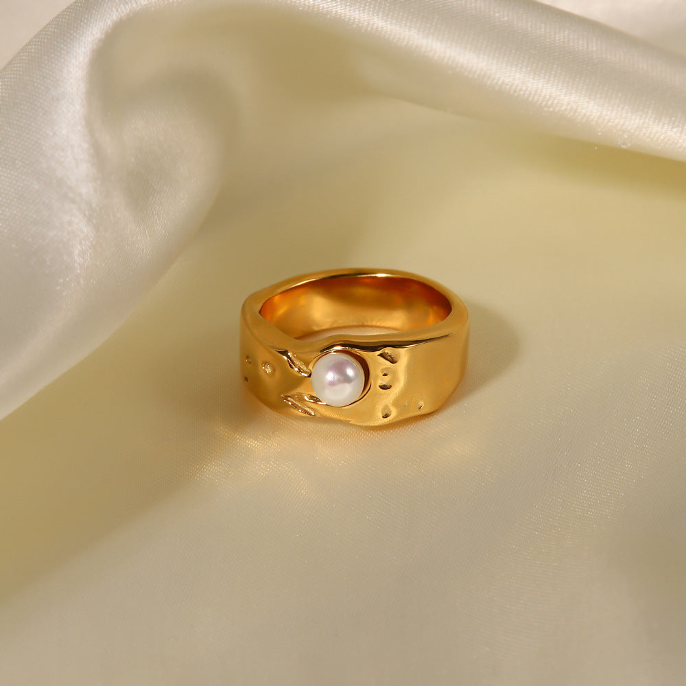 Adiffu Pearl Ring
