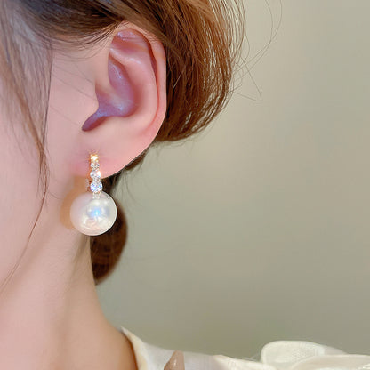 Adiffu Elegant Pearl Earrings
