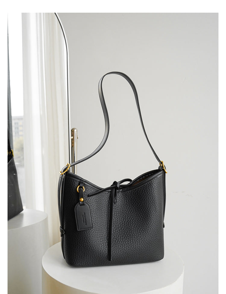 Adiffu Chic Shoulder Bag With Pouch
