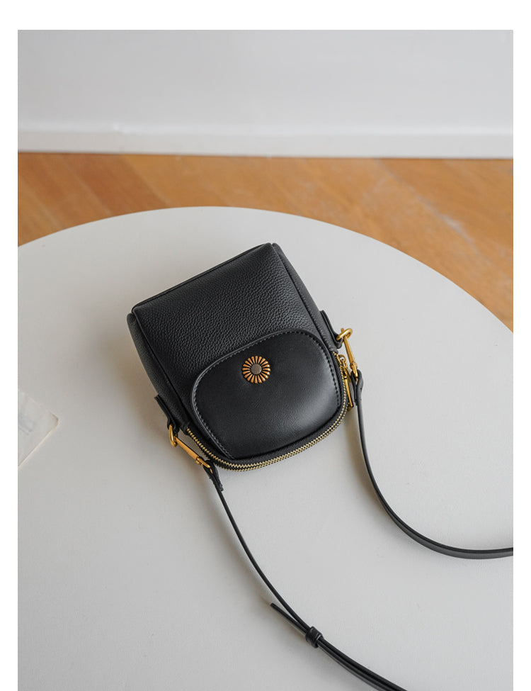 Adiffu Exquisite Small Mobile Phone Bag