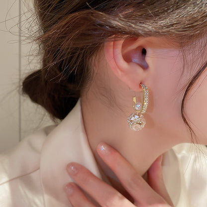 Two Ways To Wear Floral Pearl Earrings