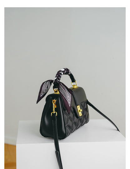 Stylish and Simple Handbag