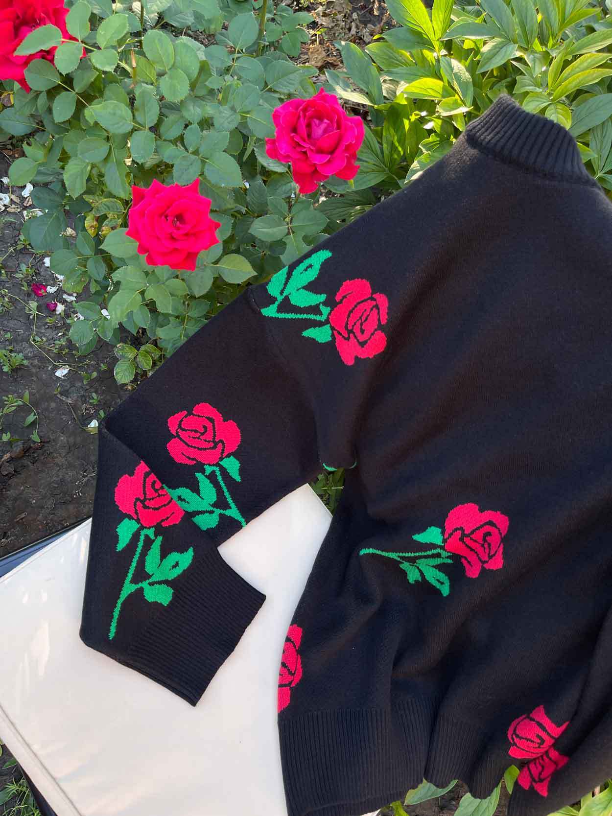 Adiffu Loose Colored Rose Crew-neck Sweater