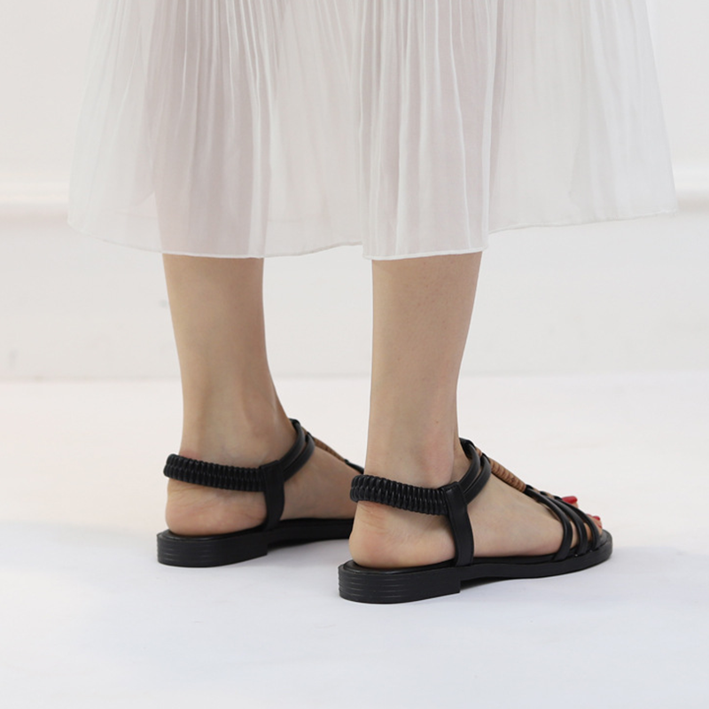 New Bohemian Retro Hollow Flat Comfort Tourist Beach Sandals