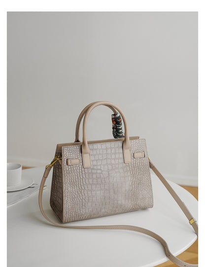 Simple Fashion Atmospheric Handbag And Crossbody Bag
