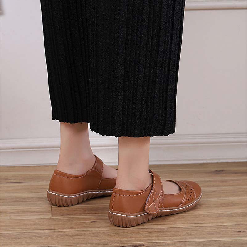 Adiffu Shallow Breathable Soft Soled Comfortable Flat Gommino
