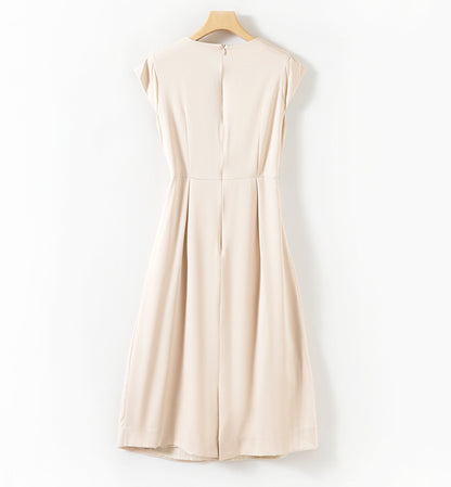 Adiffu Elegant Designed Bow Dress