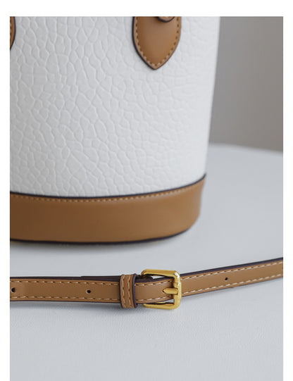 Adiffu Trendy Bucket Bag With Beautiful Design