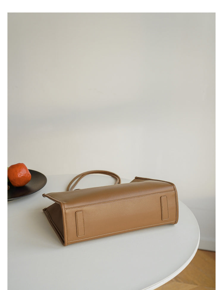 Adiffu Durable Large Capacity Tote Bag