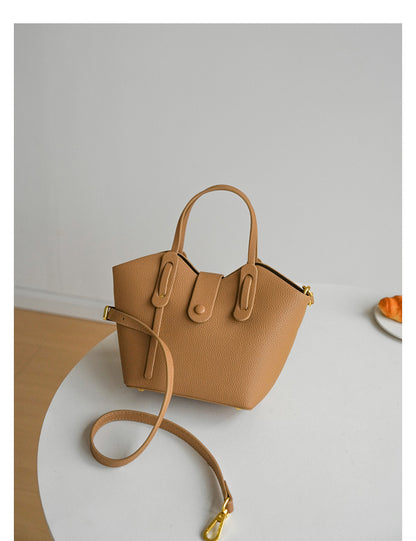 Unique Hand Wing Bag