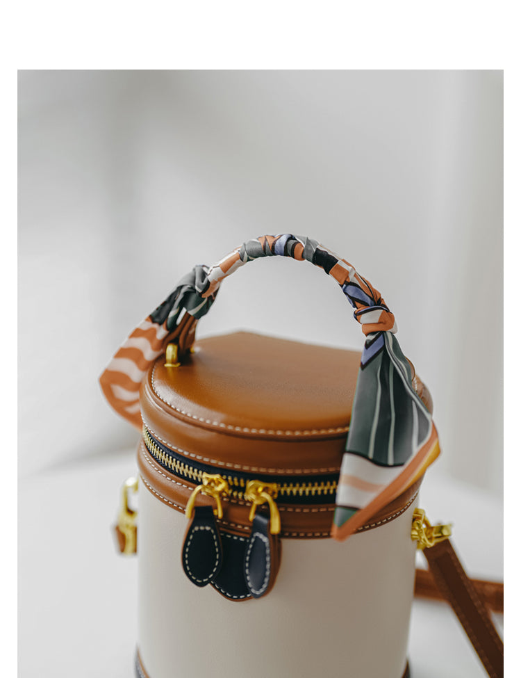 Adiffu Fashionable Barrel-Type Handbag