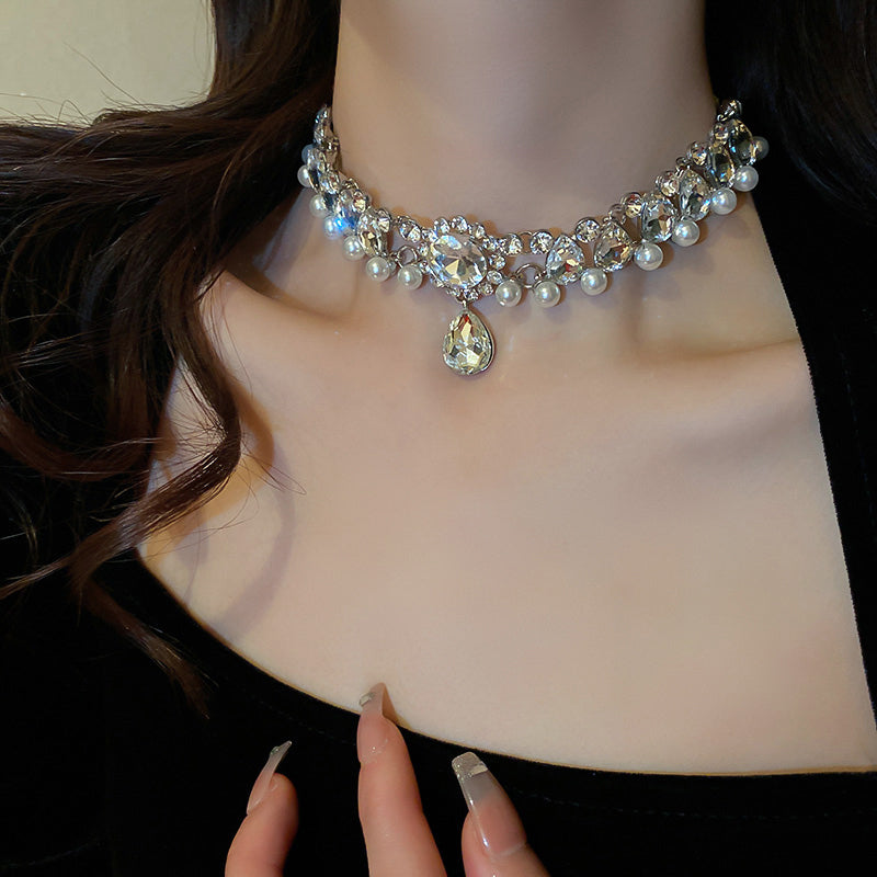 Adiffu Baroque Pearl Necklace