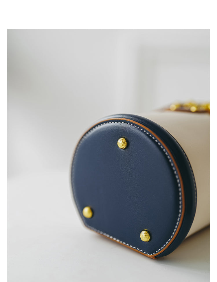Adiffu Fashionable Barrel-Type Handbag