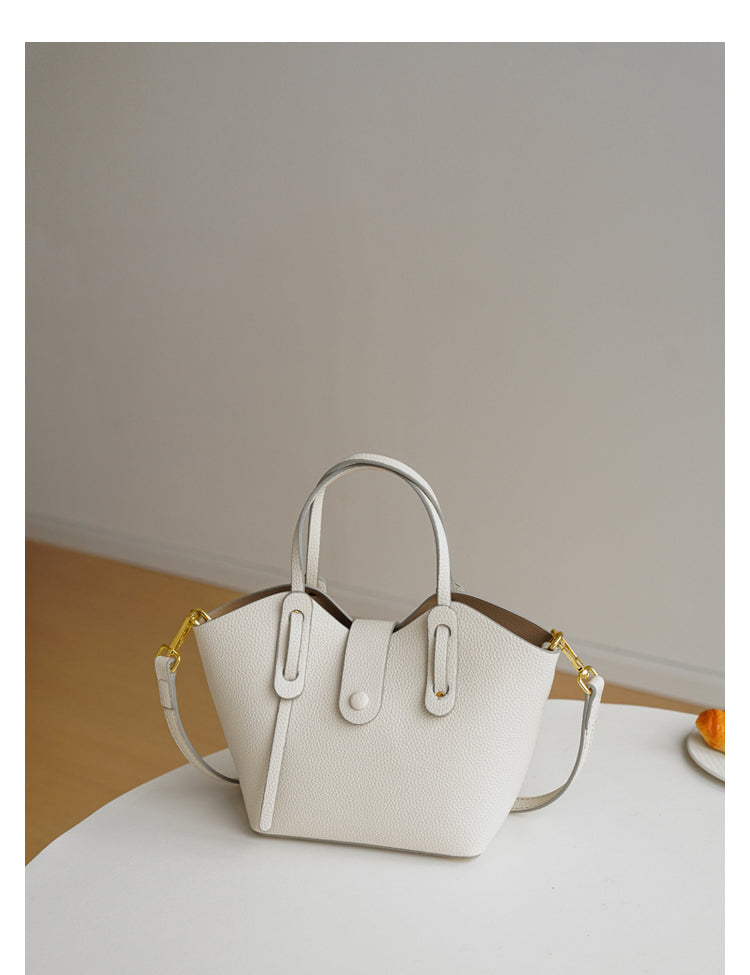Unique Hand Wing Bag